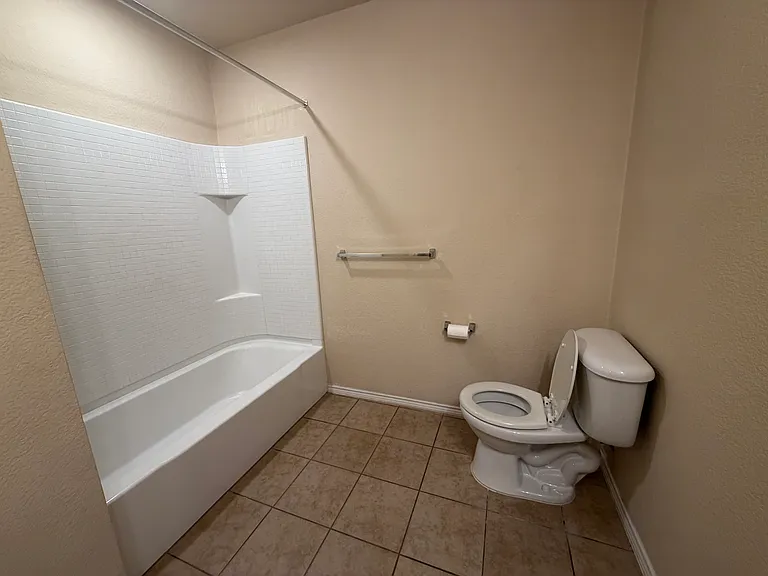 12926 Adela Dr — Photo 12