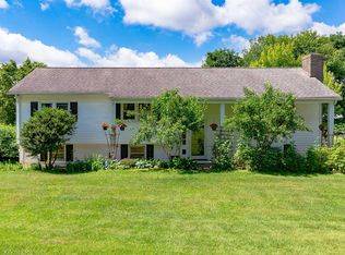 11 Short Hill Dr, Poughkeepsie, NY
