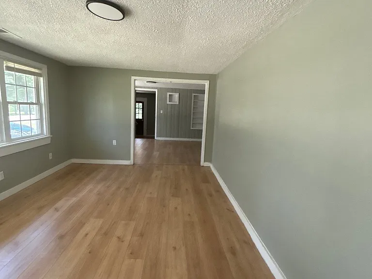 2421 Mount Carmel Rd — Photo 12