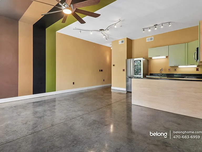 89 Mangum St SW #216 — Photo 14