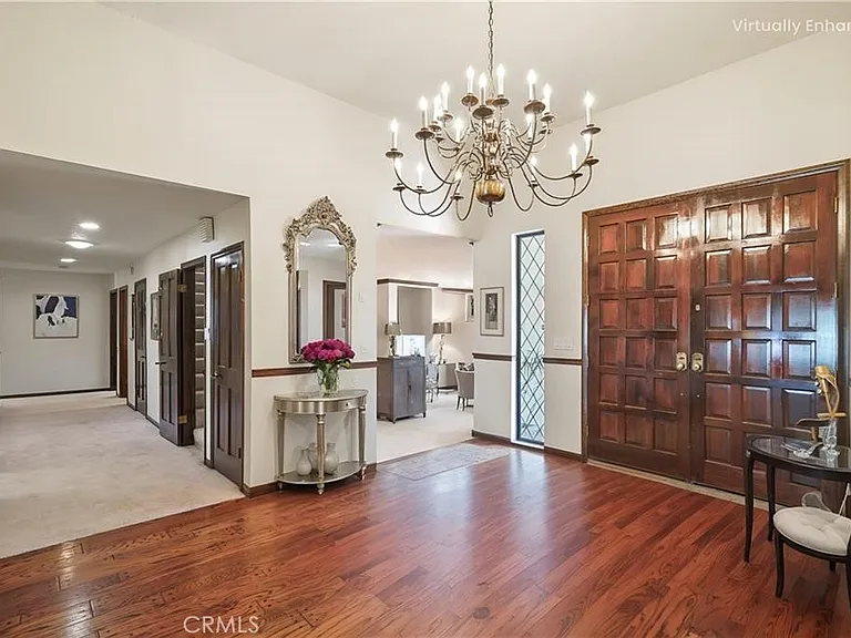 22755 Dale Ct — Photo 3
