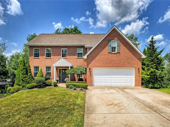 6830 Stephanie Ct, Delmont, PA 15626