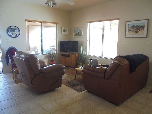 5th image of 13784 E 54th Dr