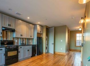 305 Grand St #4, Brooklyn, NY 11211