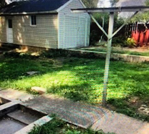 4th image of 1419 Grant Ave