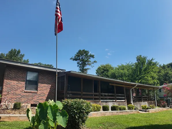 21 Lady Marian Dr NE, Rome, GA 30161