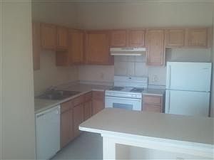 2nd image of 260 McClintock Dr APT E5
