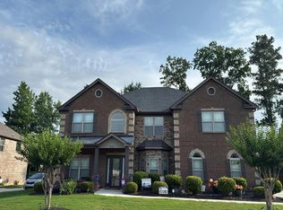 5661 Casa Blanca Ln, Atlanta, GA 30331