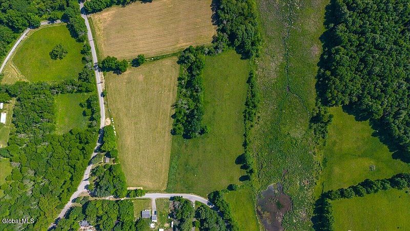 3rd image of 351 Ryan Road