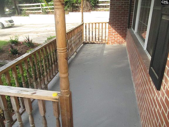 2nd image of 9347 Windsor Lake Blvd