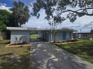 1330 Windsor Way, Tampa, FL 33619