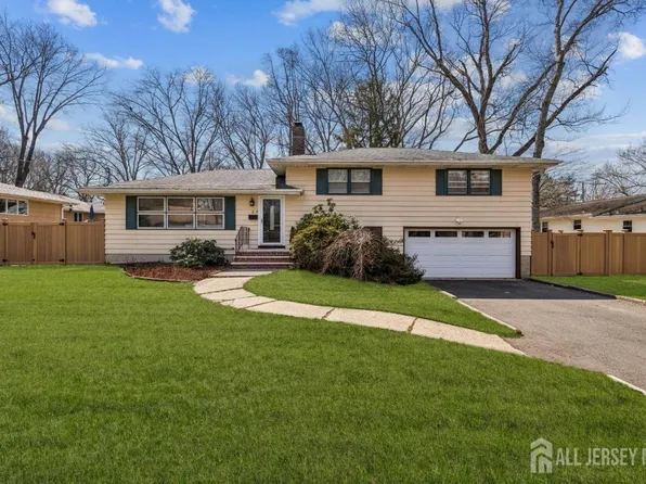 2 Ann Ter, Milltown, NJ 08850