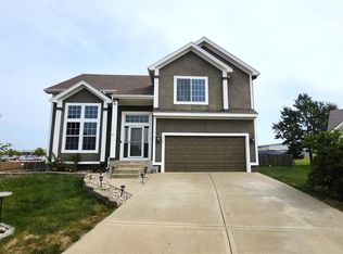 343 N Pear St, Gardner, KS 66030