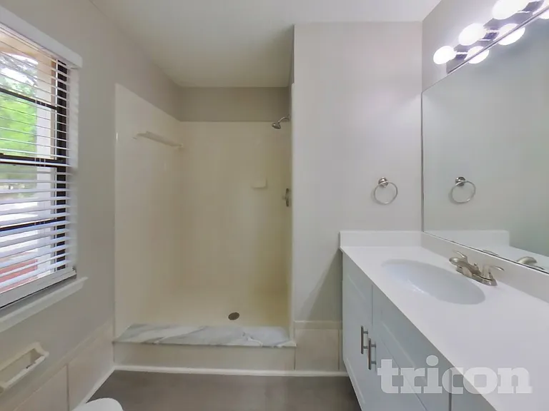3572 Raymur Villa Dr — Photo 8
