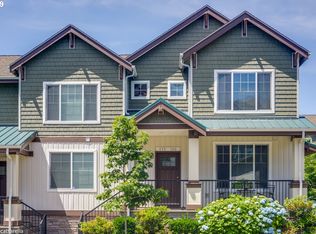 575 NW Lost Springs Ter UNIT 102, Portland, OR 97229