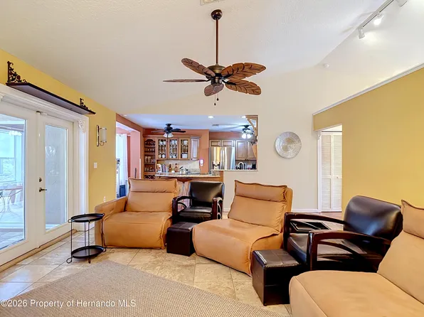 5223 Hamlet Cir, Spring Hill, FL 34606