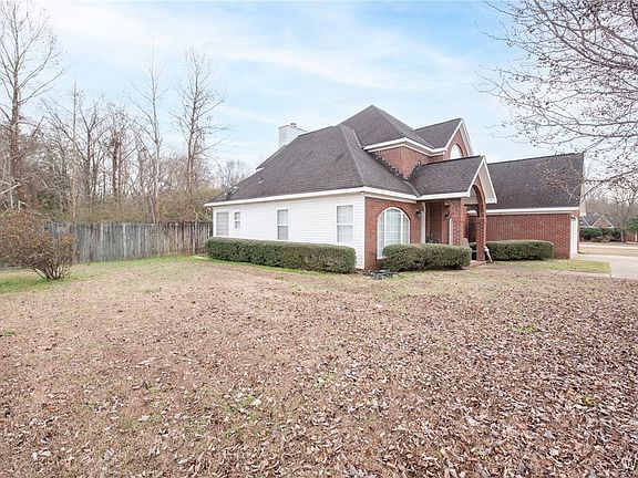 2nd image of 3625 Greenbrook Dr