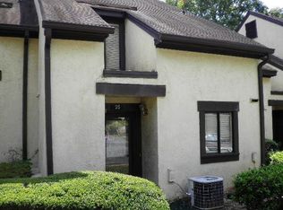 25 Tiburon Dr, Lithonia, GA 30038