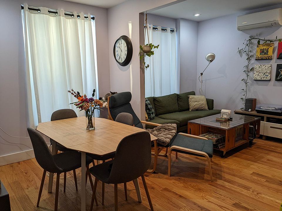1st image of 121 Clermont Ave #1A