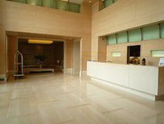 Rented by Raz Realty | media 11