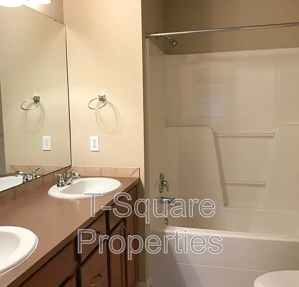 14924 41st Ave SE #E104 — Photo 9