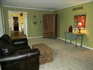 2nd image of 3615 Deerfield Pl