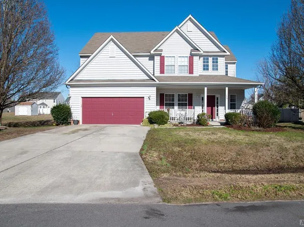 158 Eagleton Cir, Moyock, NC 27958