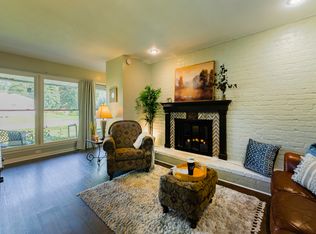 5099 Wardcliff Dr, East Lansing, MI 48823