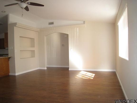 5th image of 813 McCulloch Blvd S