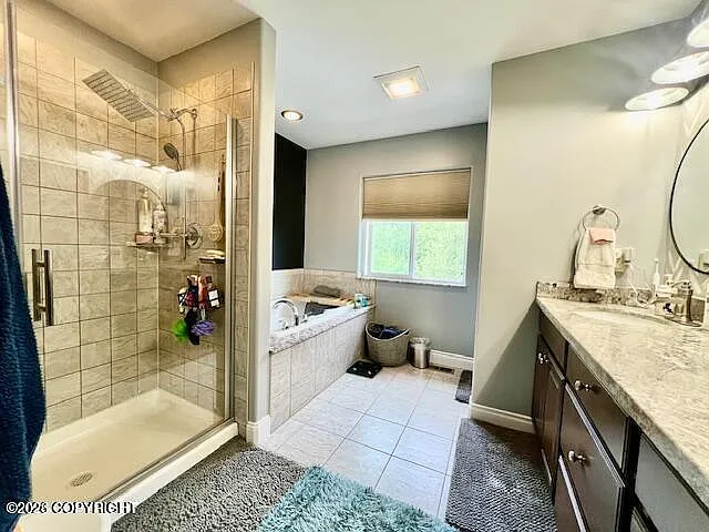 1705 S Creekside Cir — Photo 28
