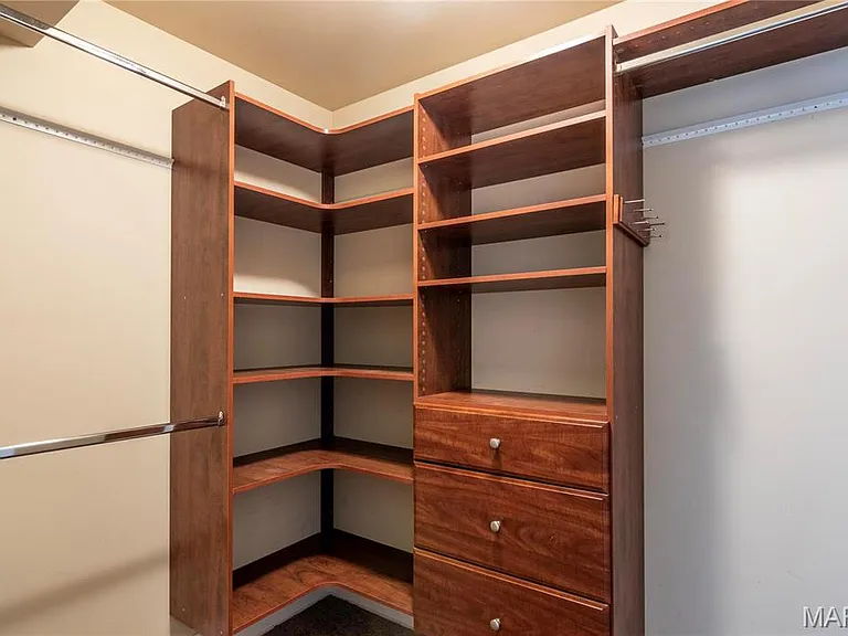 610 Forest Ct #2 — Photo 10
