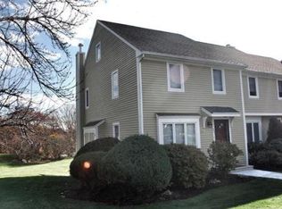 2201 Lewis O Gray Dr, Saugus, MA 01906