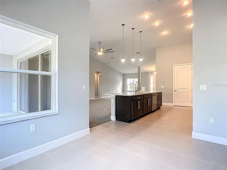 16 Egan Dr — Photo 33