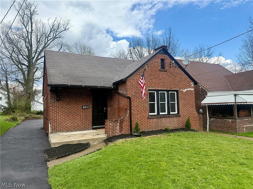 1st image of 138 Roslyn Dr