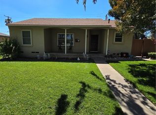863 N 9th Ave, Upland, CA 91786