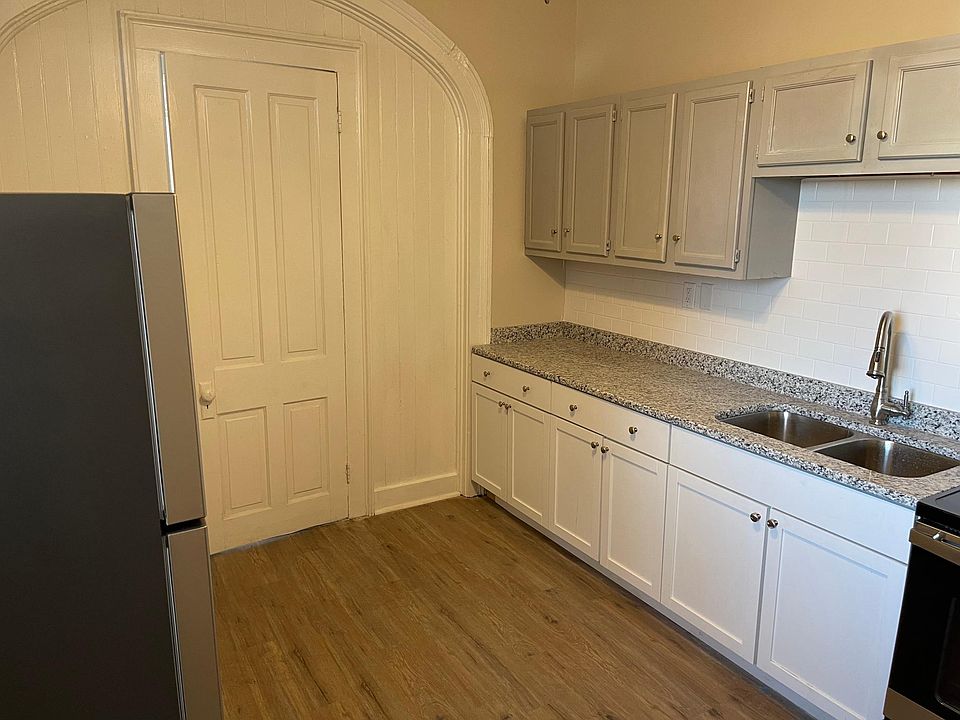 Lots of counter space to prep your meals or to dry your dishes!