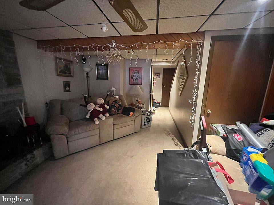 2nd image of 3633 Dorshire Ct