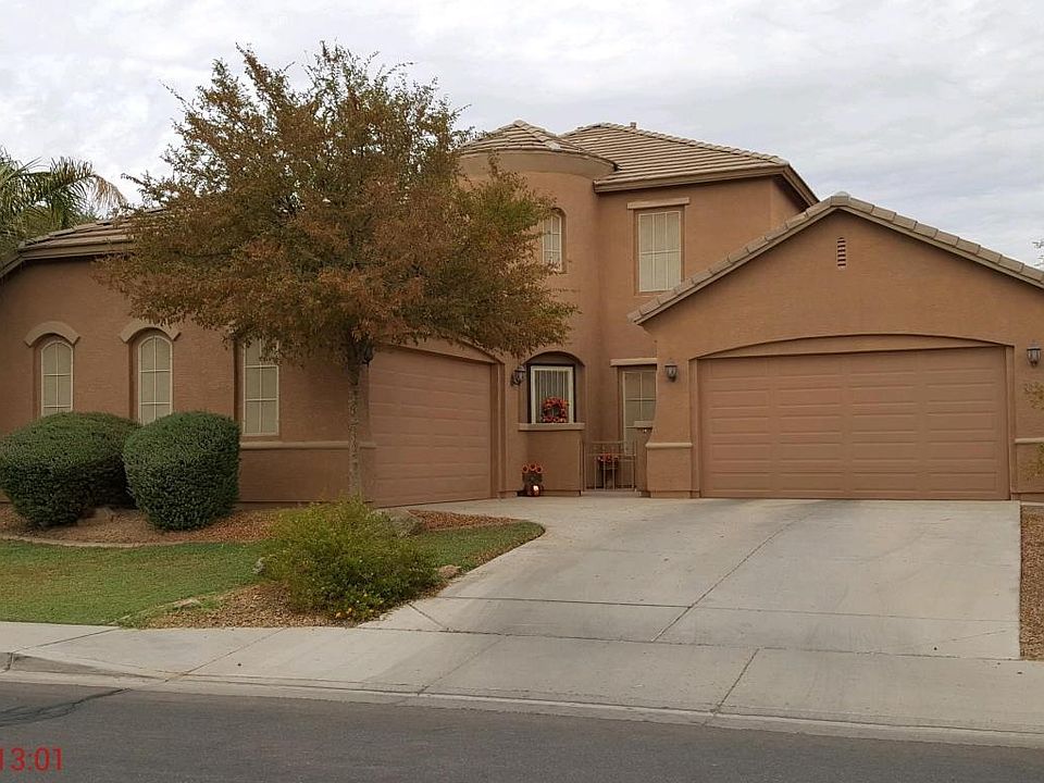 1st image of 2768 E Balsam Dr