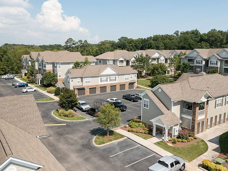 Vintage Creekwood Park Apartments — Photo 25