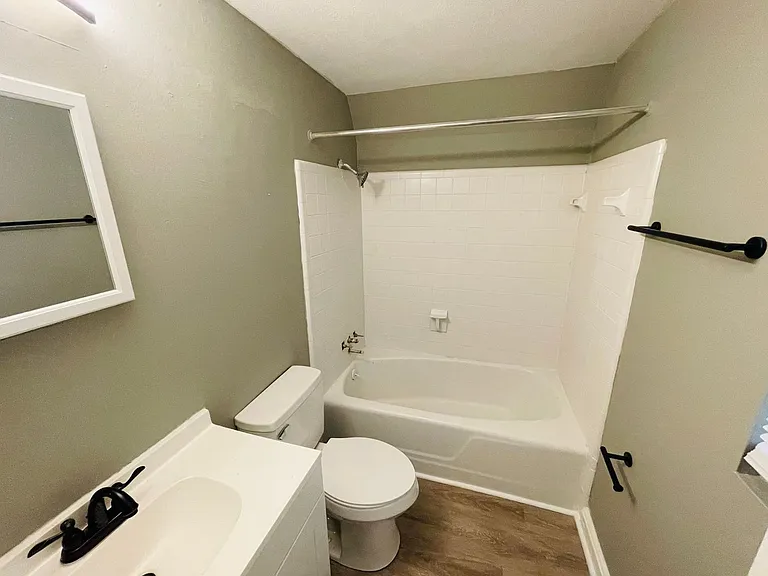 3683 Doris Dr — Photo 5