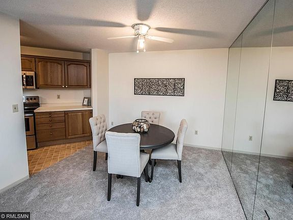 5th image of 1425 28th St W #317