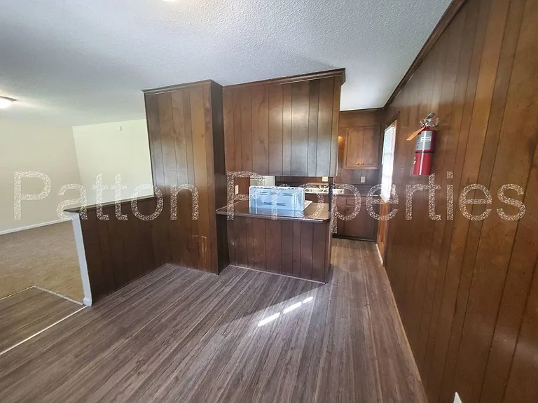2025 Apple Valley Rd #A & B — Photo 6