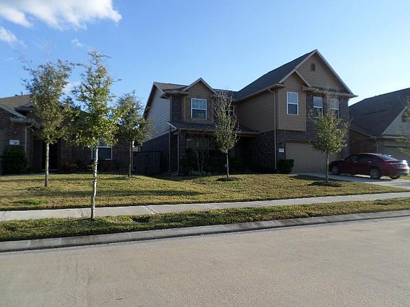 2nd image of 21543 Barrett Knolls Dr