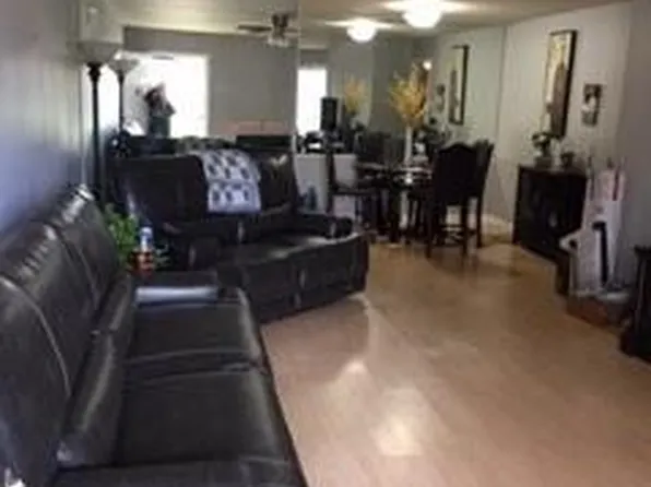 8787 Brae Acres Rd APT 403, Houston, TX 77074