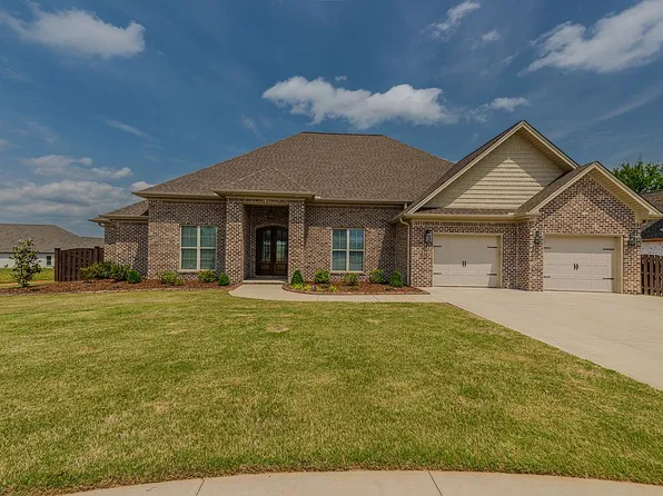 625 Whitetail Ln, Florence, AL 35630