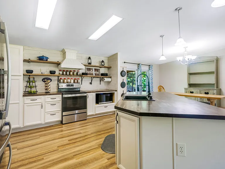 390 Bob Brooks Rd — Photo 33