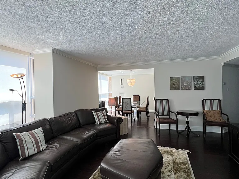 131 Beecroft Rd #1606 — Photo 9