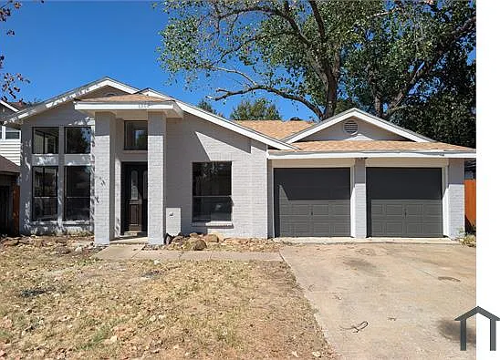 6308 Mercedes Dr