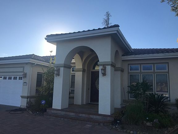 3rd image of 13491 Myren Dr