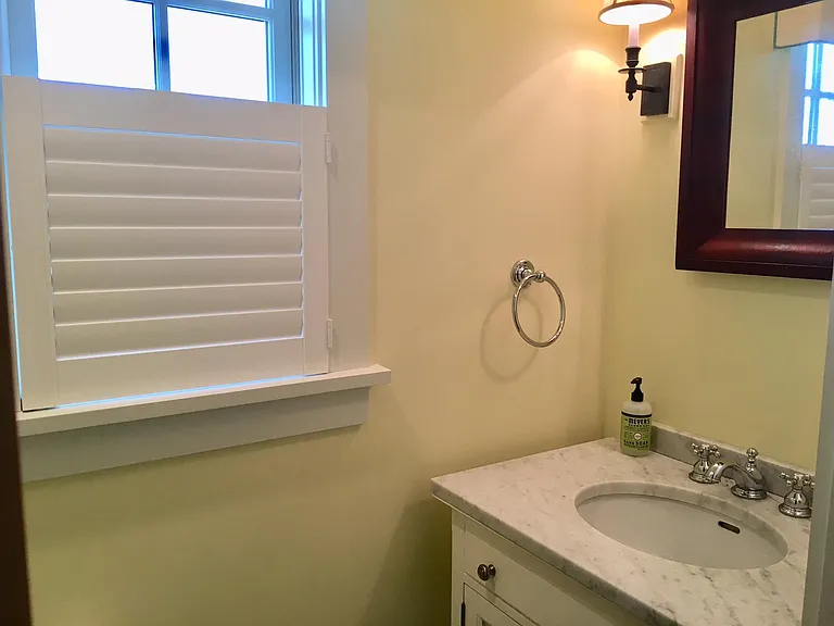 33 Ridgewood Ave — Photo 16